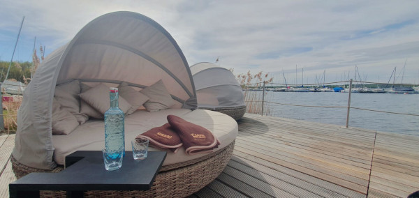 Himmelbett oder Relaxmuschel